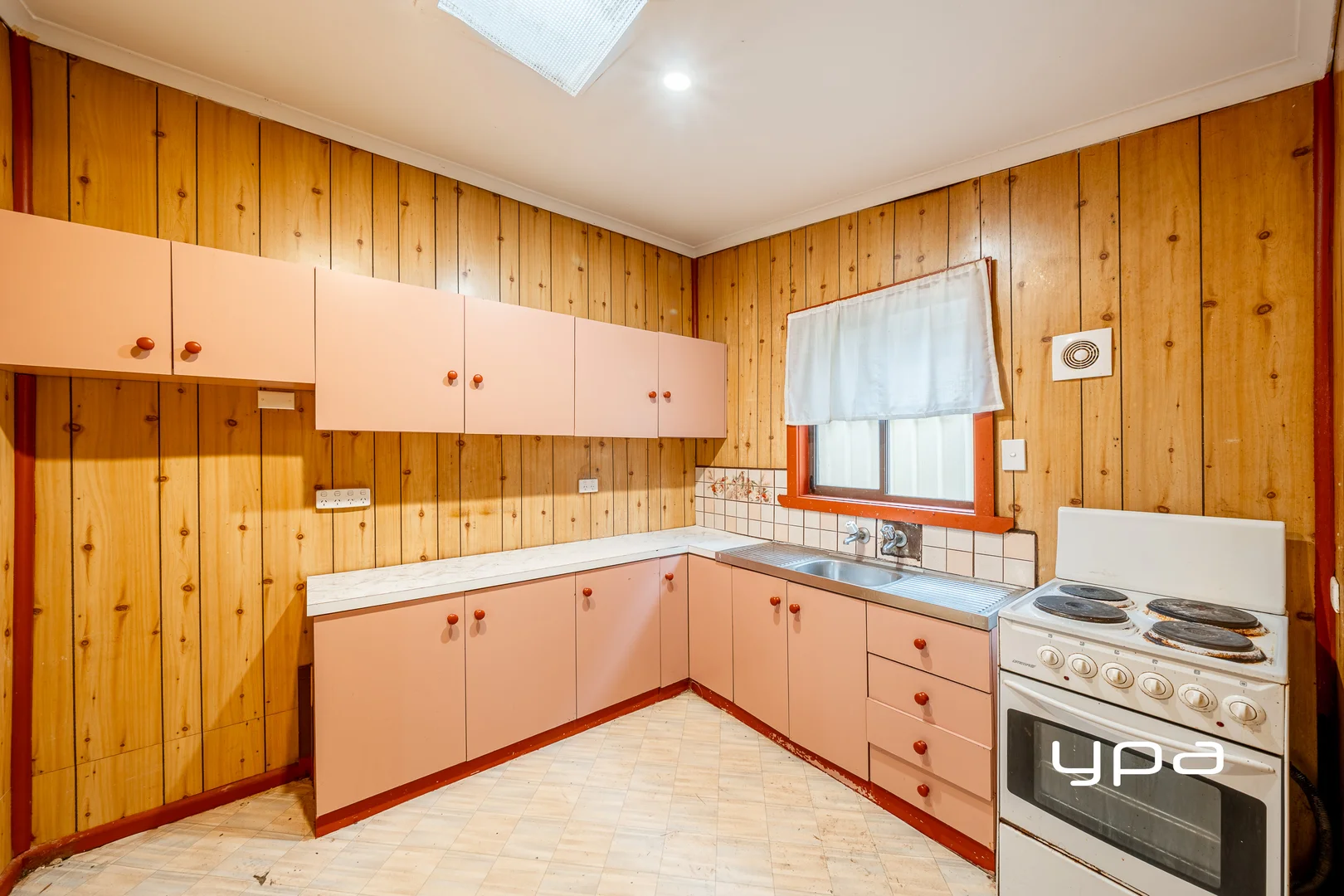 Additional image 3 of 35 Leonard Avenue, St Albans VIC 3021