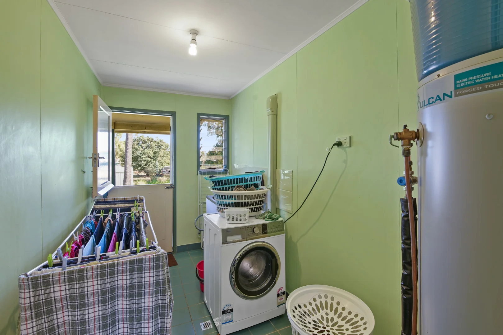 Additional image 9 of 12 Munro Street, Moranbah QLD 4744