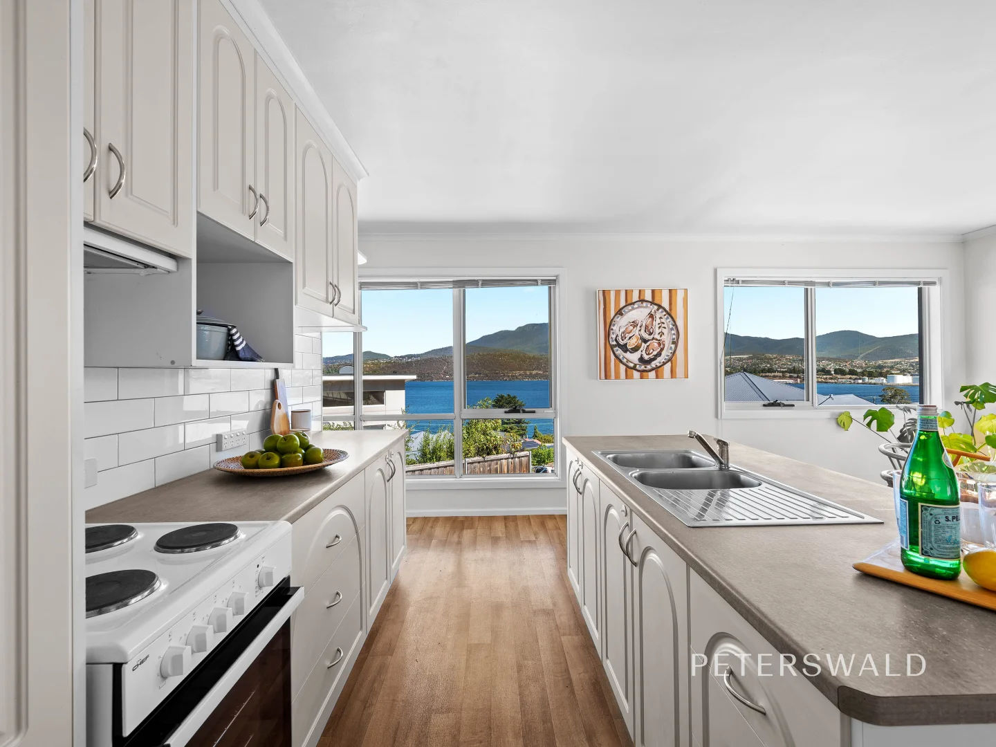 Additional image 11 of 2/178 Derwent Avenue, Lindisfarne TAS 7015