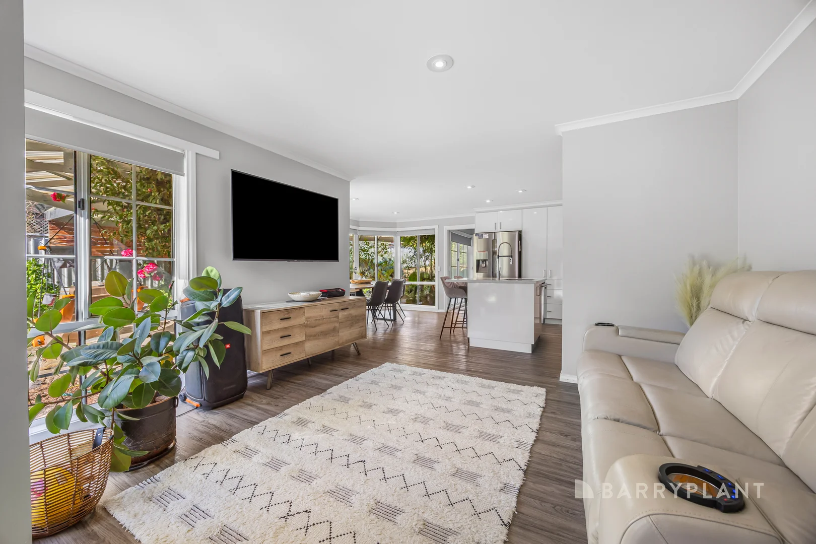 Additional image 2 of 610 Learmonth Street, Buninyong VIC 3357