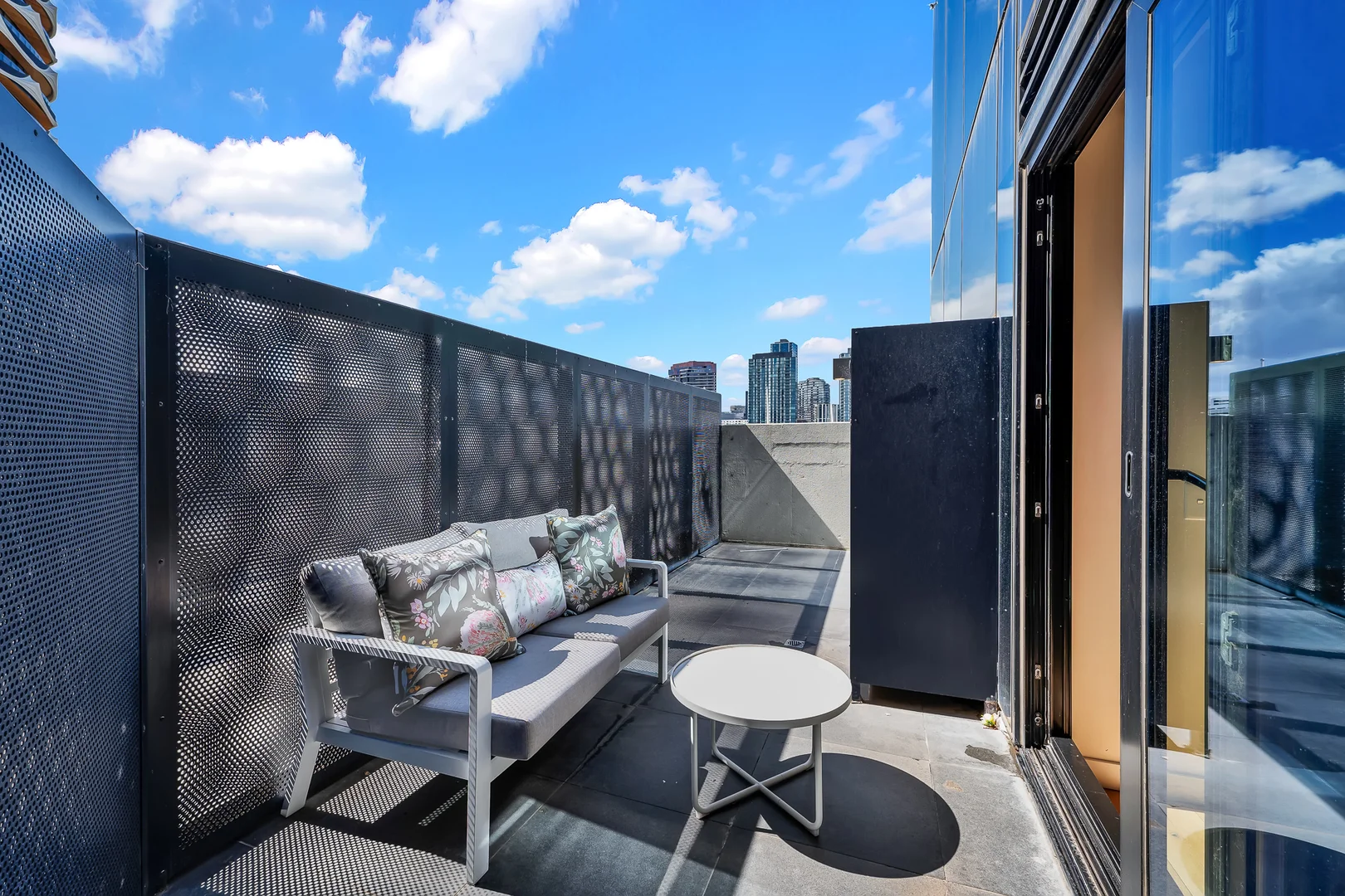 Additional image 19 of 401/8 Pearl River Rd, Docklands VIC 3008