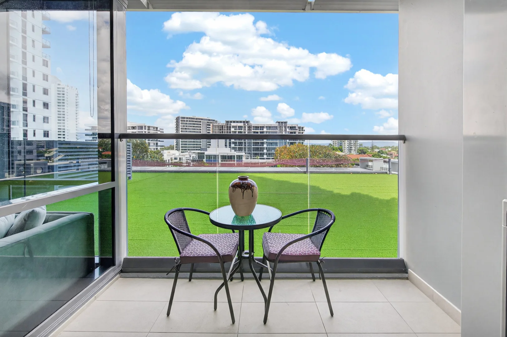 Additional image 10 of 601/2 Como Crescent, Southport QLD 4215