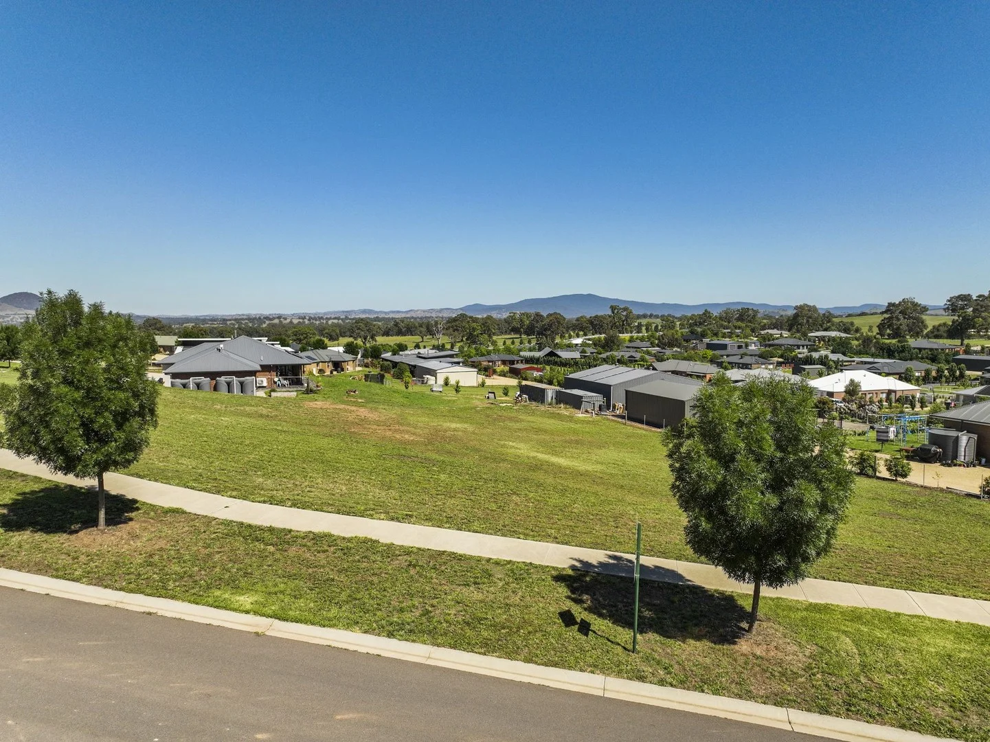 21 Lomandra Way, Mansfield VIC 3722