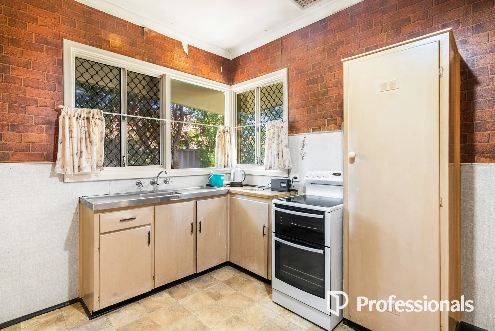 Additional image 17 of 29 Felpham Street, Balga WA 6061