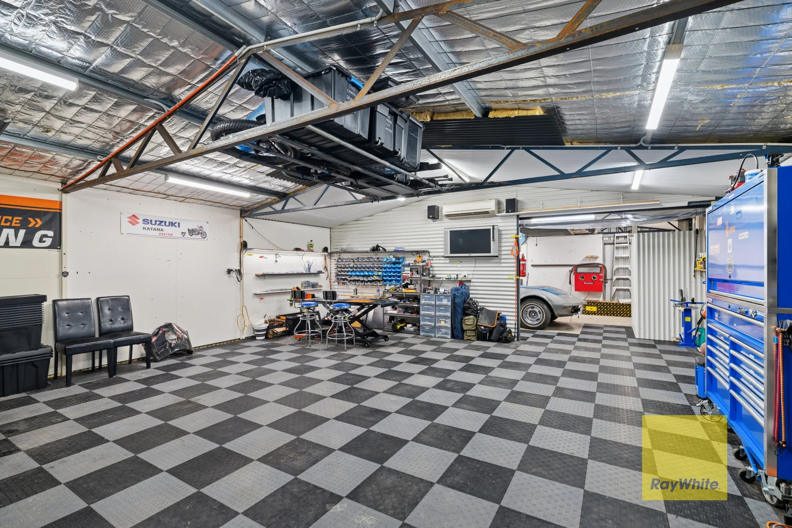 Additional image 3 of 68 Ryan Way, Lesmurdie WA 6076