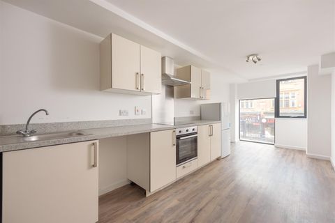 Apt 3 Qube, West Street S1