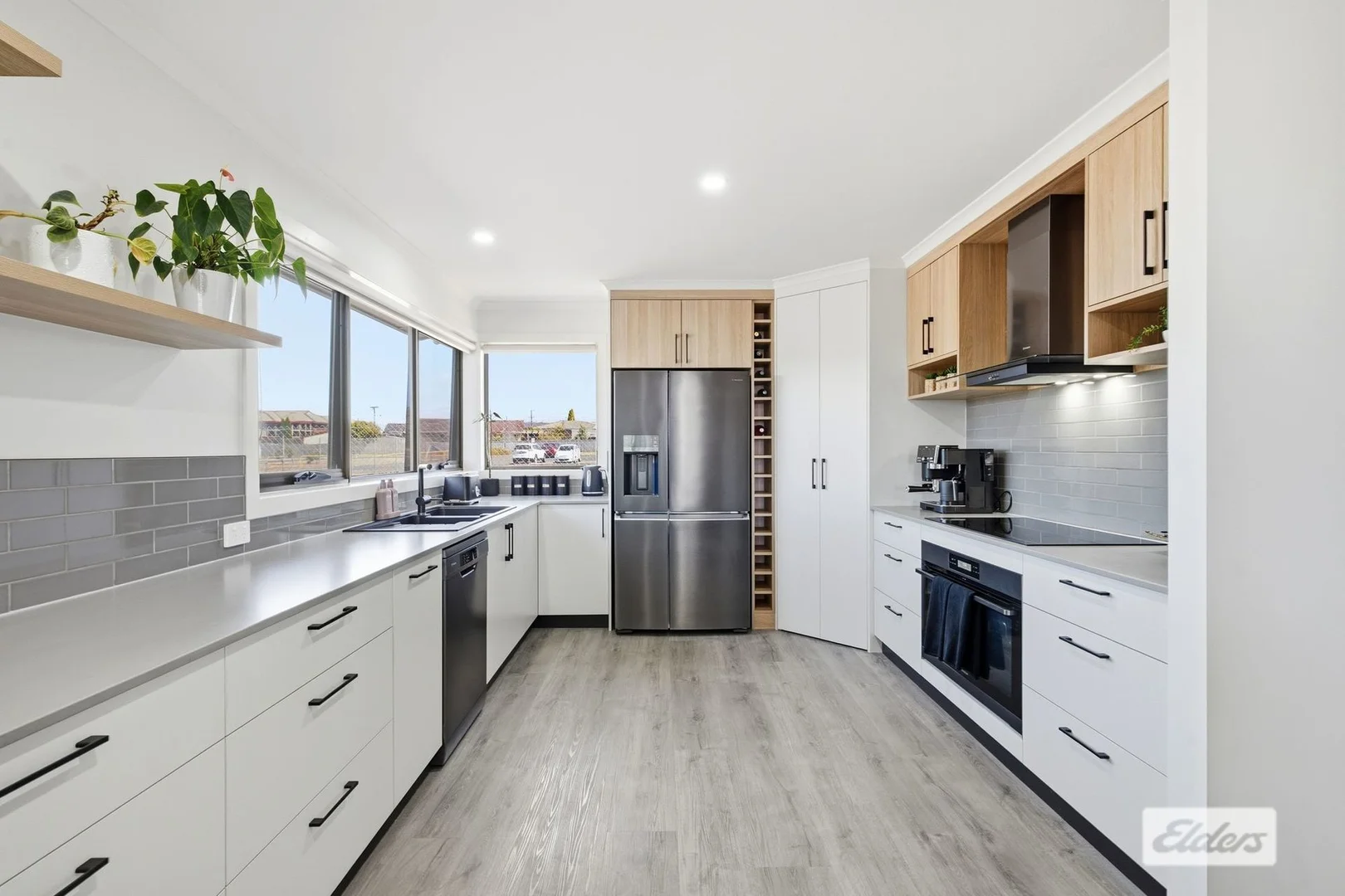 Additional image 7 of 9-10 Olive Court, Miandetta TAS 7310