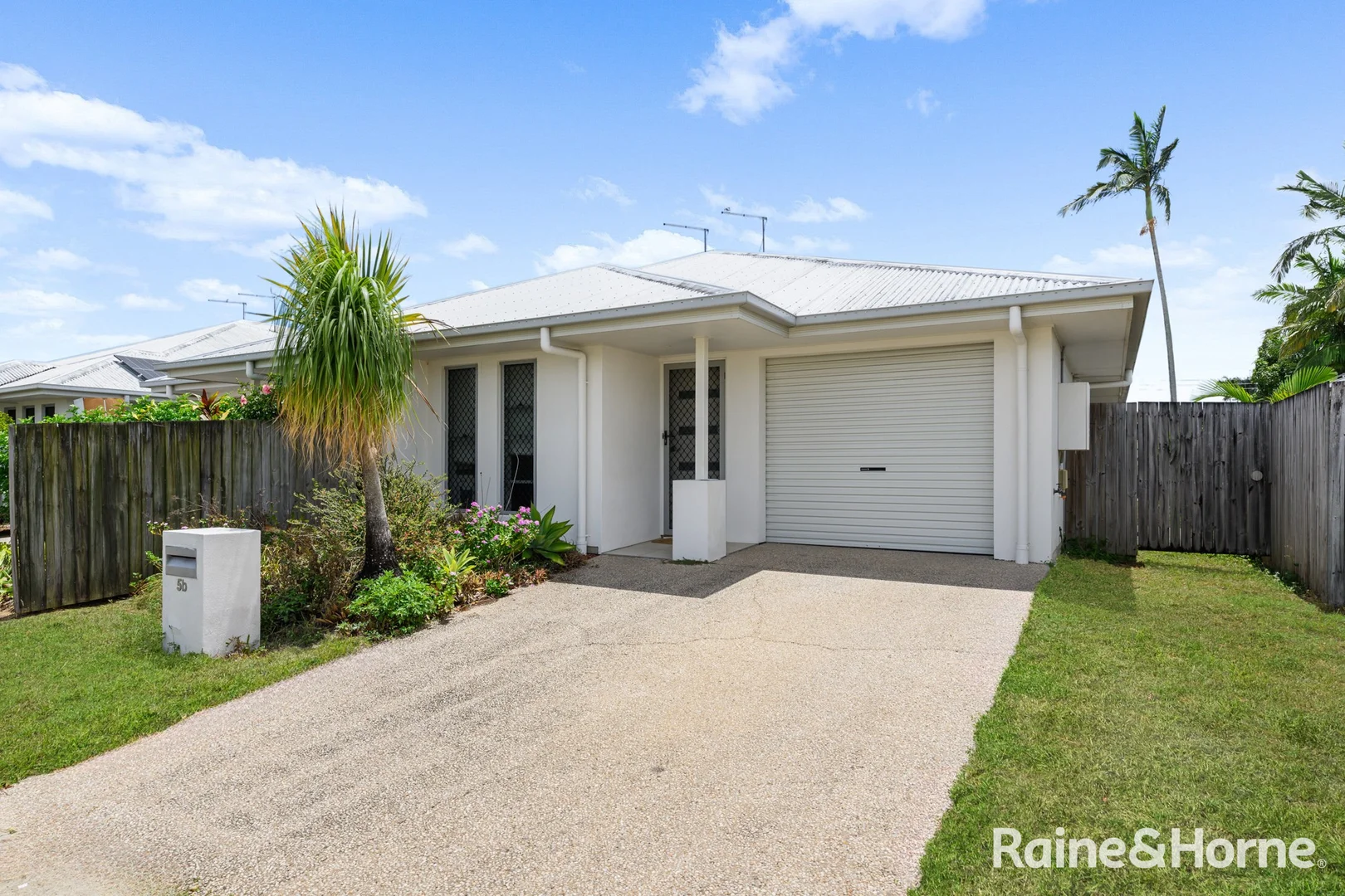 15B Westaway Crescent, Andergrove QLD 4740