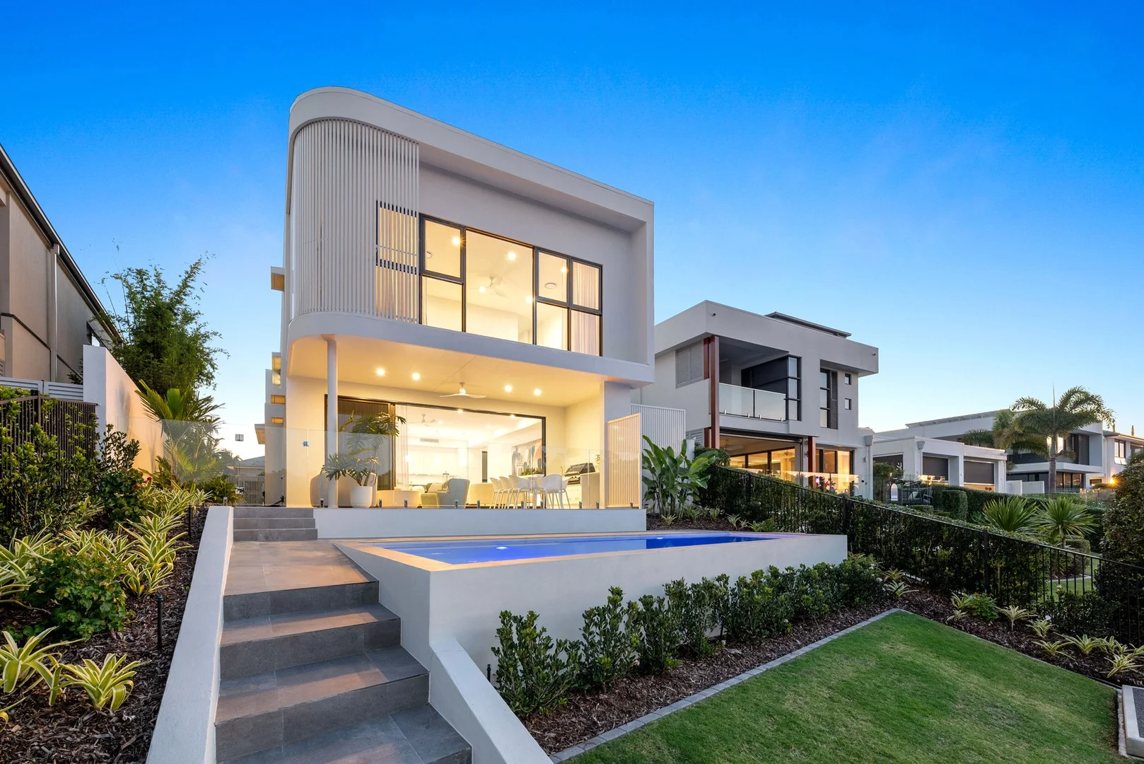 7667 Fairway Boulevard, Hope Island QLD 4212