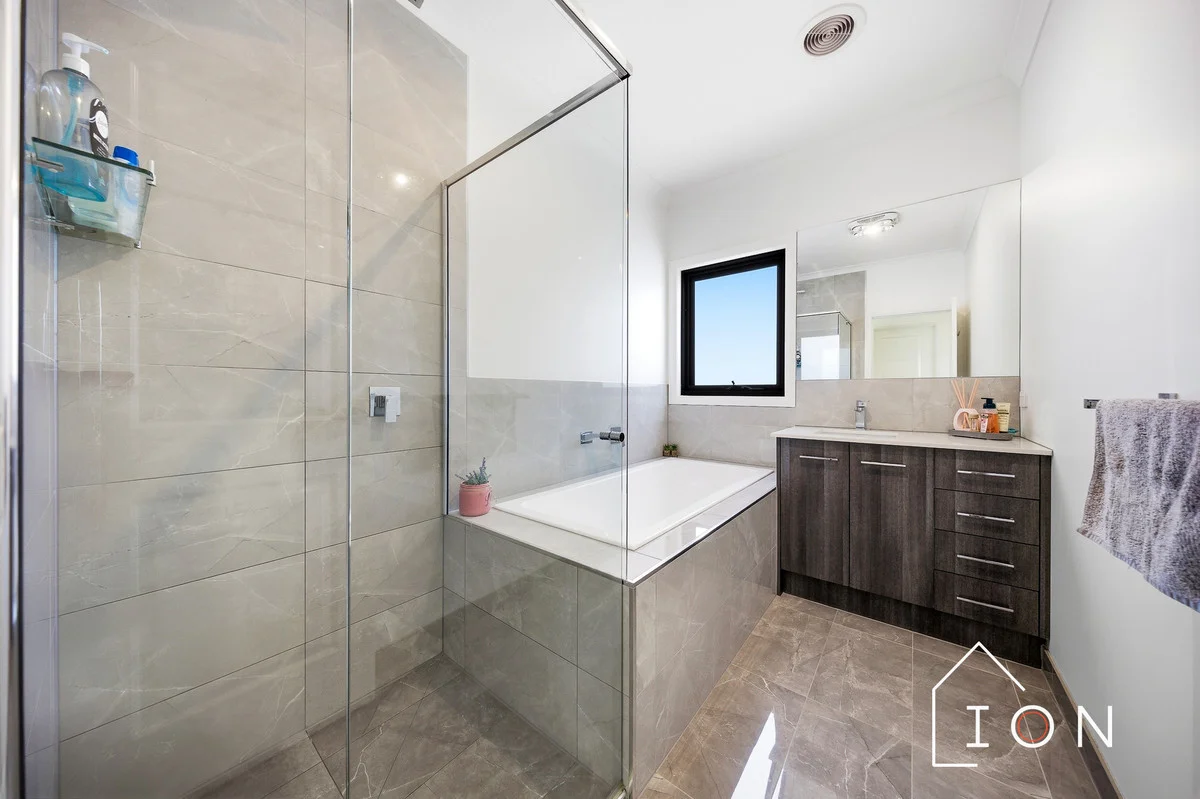Additional image 15 of 1 Barlow Lane, Cranbourne South VIC 3977