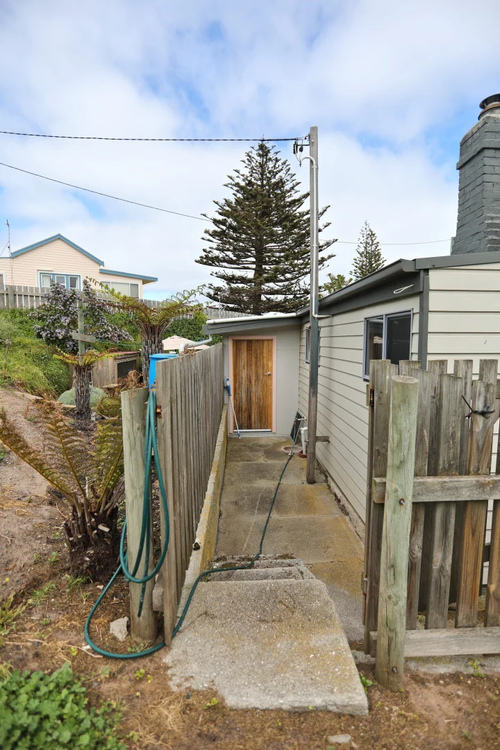 Additional image 38 of 18 Main Street, Currie TAS 7256