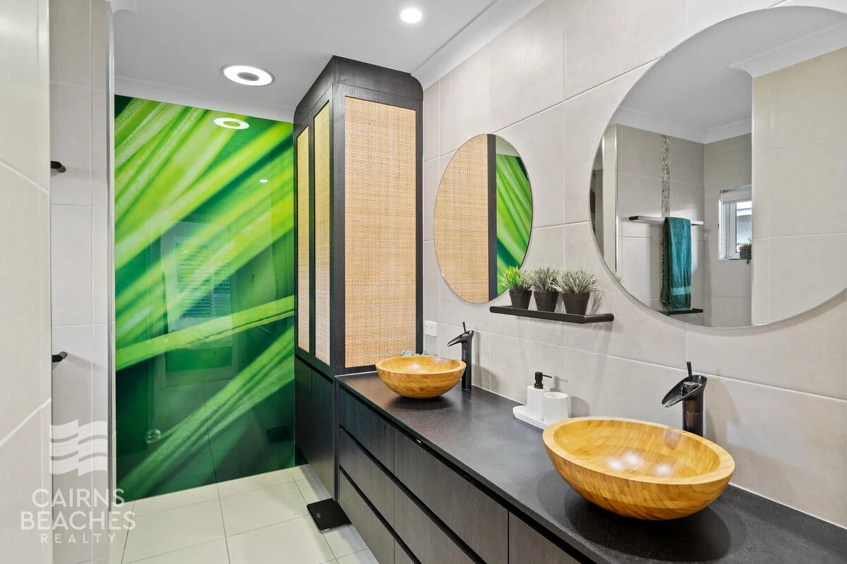 Additional image 18 of 4 Billingai Close, Palm Cove QLD 4879