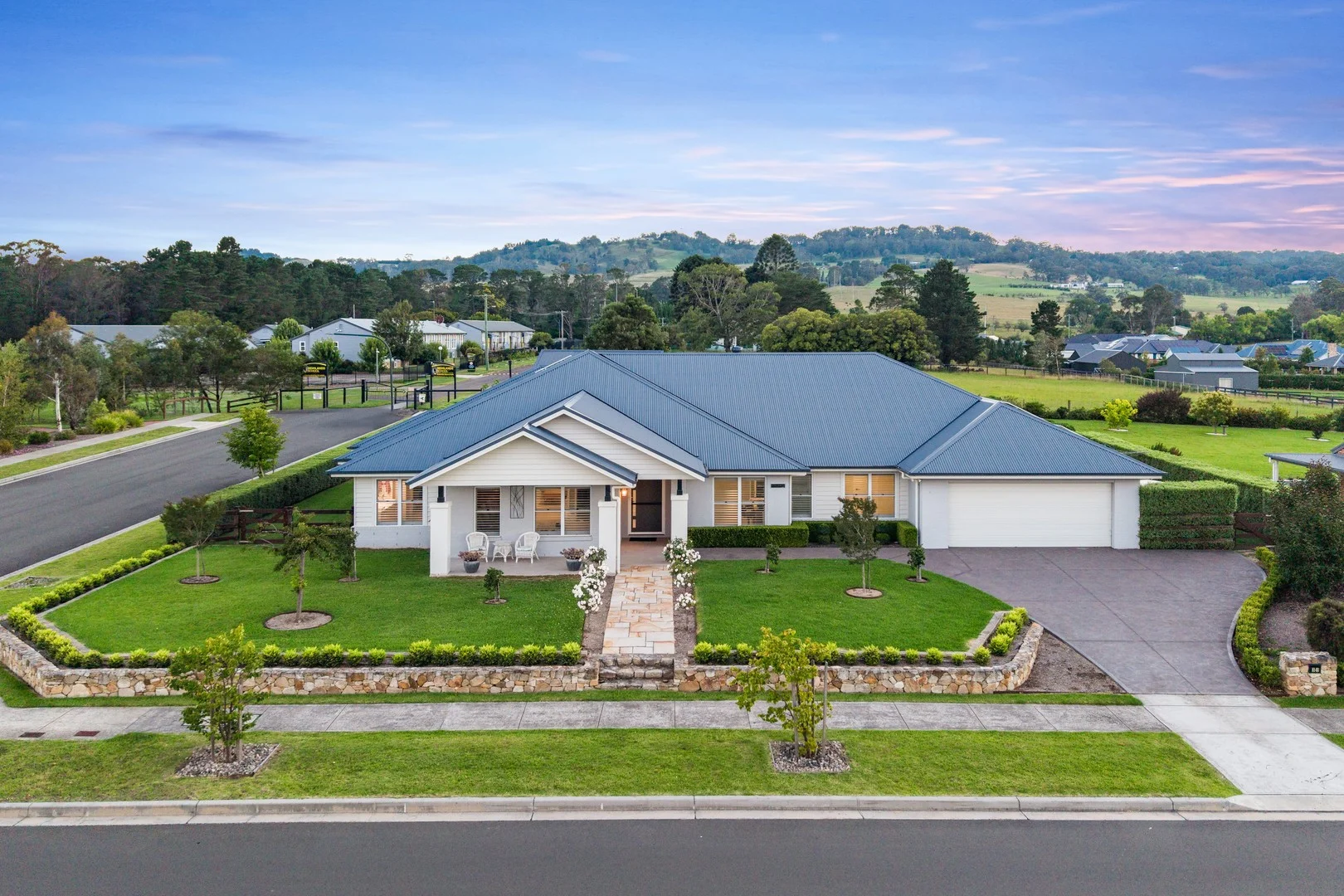 32 Challoner Rise, Renwick NSW 2575