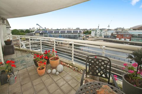 Havannah Street, Cardiff, Caerdydd CF10