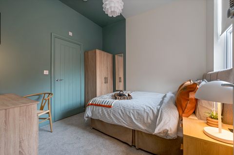 Room 4, Tamworth Road NG10, Room to rent