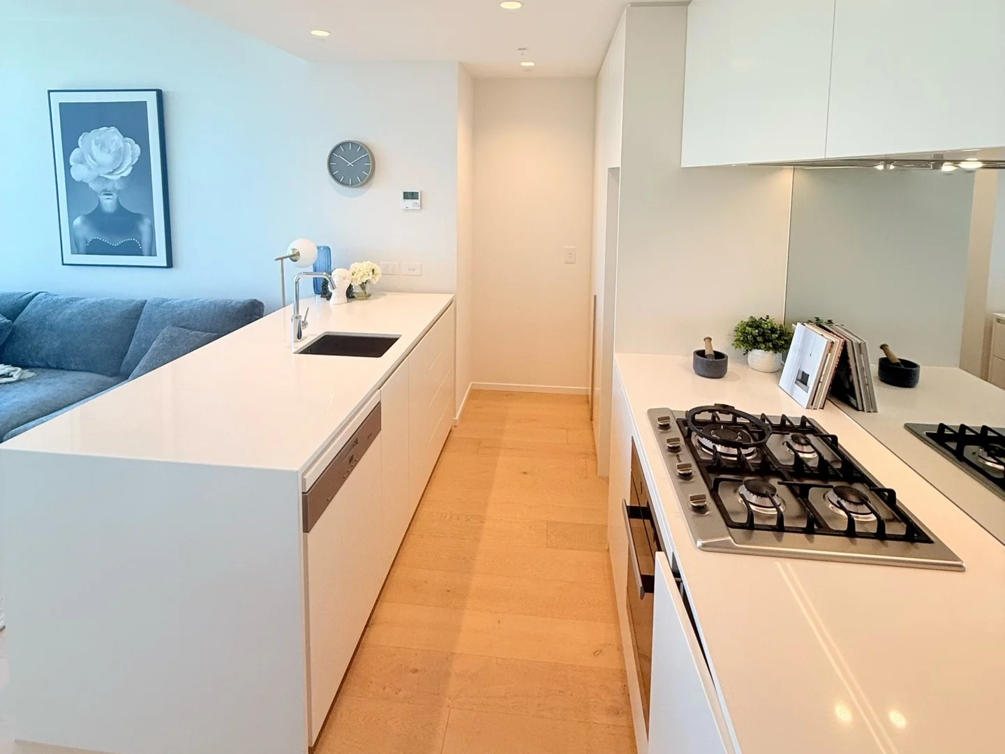 18 Hoff Blvd, Southbank VIC 3006