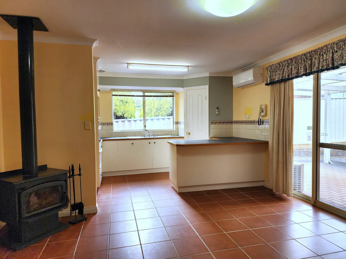 Additional image 3 of 1/56 Susan Court, Yakamia WA 6330