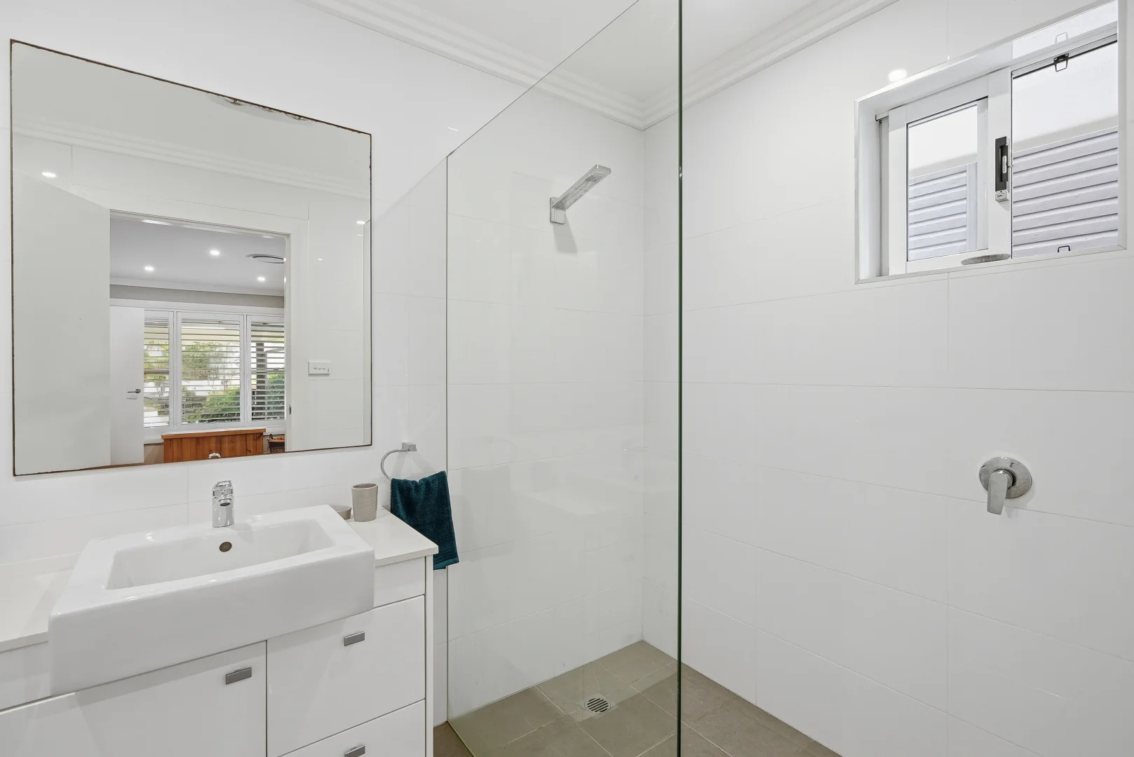 Additional image 13 of 341 Lakedge Avenue, Berkeley Vale NSW 2261