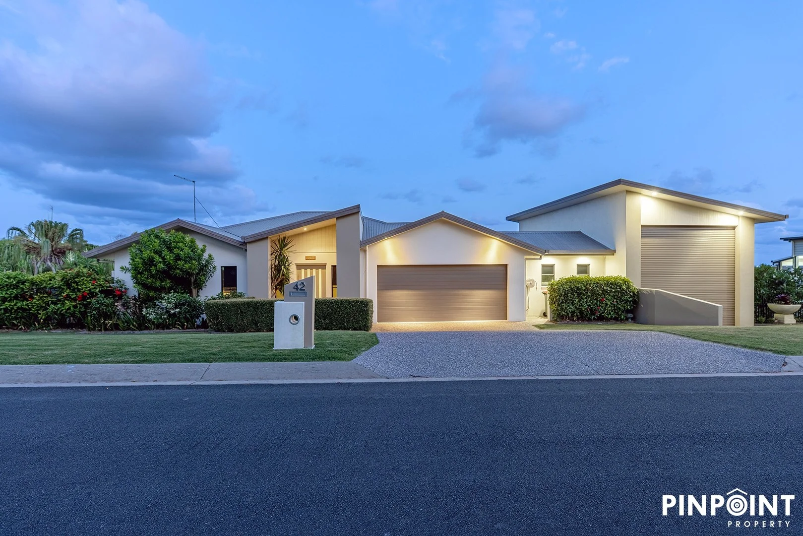42 Shuttlewood Dr, Richmond QLD 4740