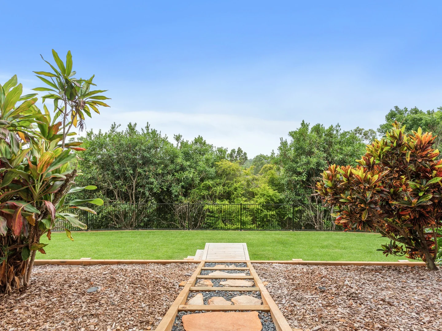 Additional image 34 of 9 Earle Court, Tallai QLD 4213