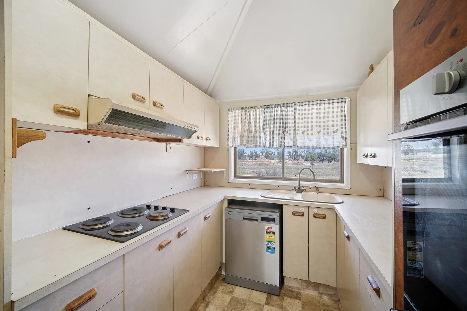 Additional image 10 of "Savannah" 438 Megine Road, Roma QLD 4455