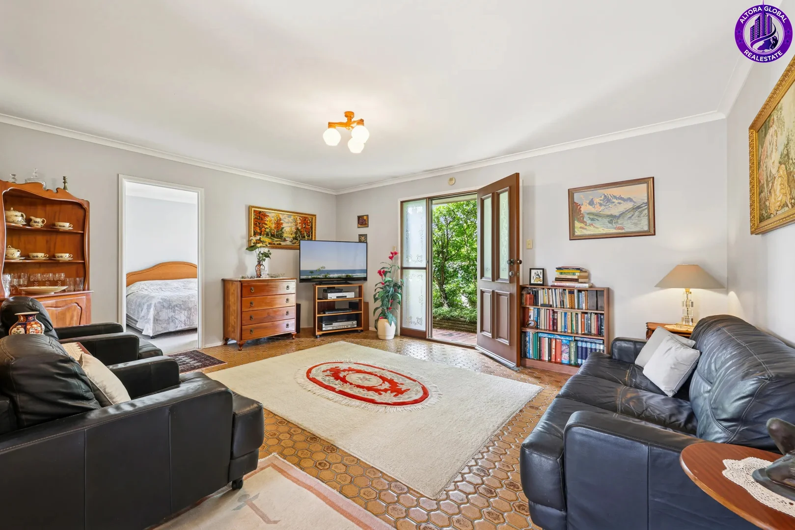 Additional image 11 of 1 SARASOTA KEY, Broadbeach Waters QLD 4218