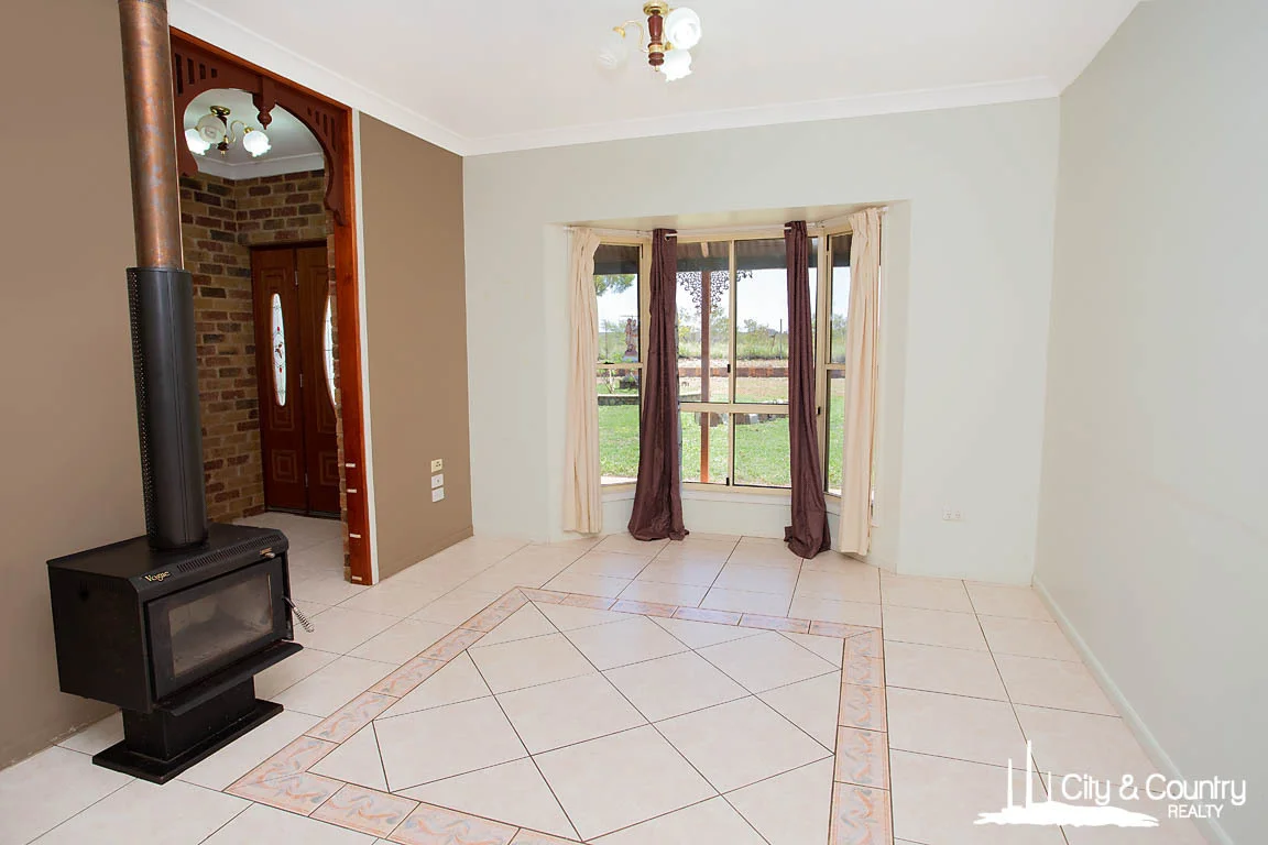 Additional image 8 of 5 Vaiente Parade, Mount Isa QLD 4825