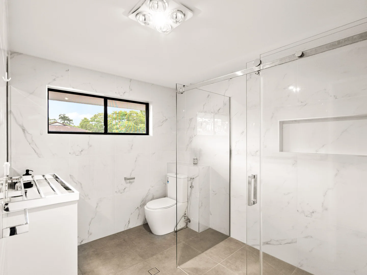 Additional image 29 of 10 Cosmic Street, Robertson QLD 4109