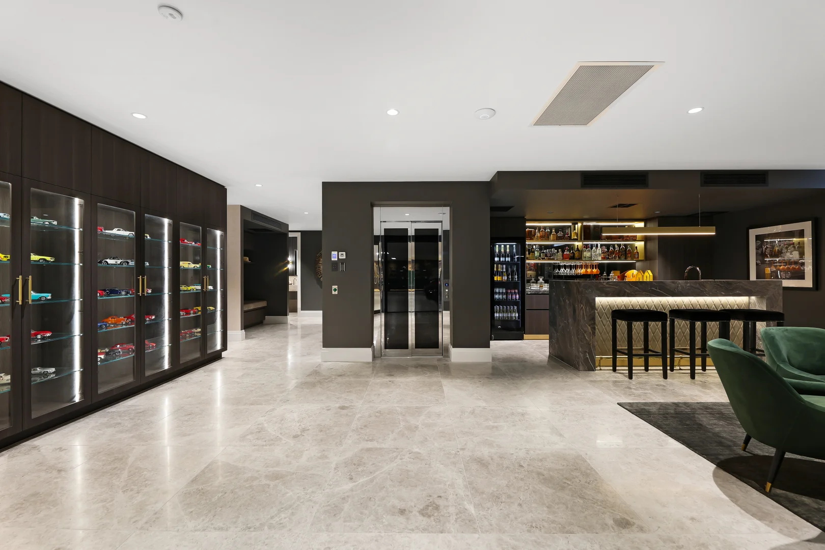 Additional image 21 of 1033 Edgecliff Place, Sanctuary Cove QLD 4212