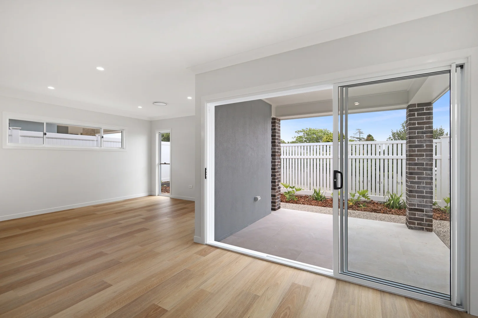 Additional image 18 of 19A Hillside Street, Newtown QLD 4350