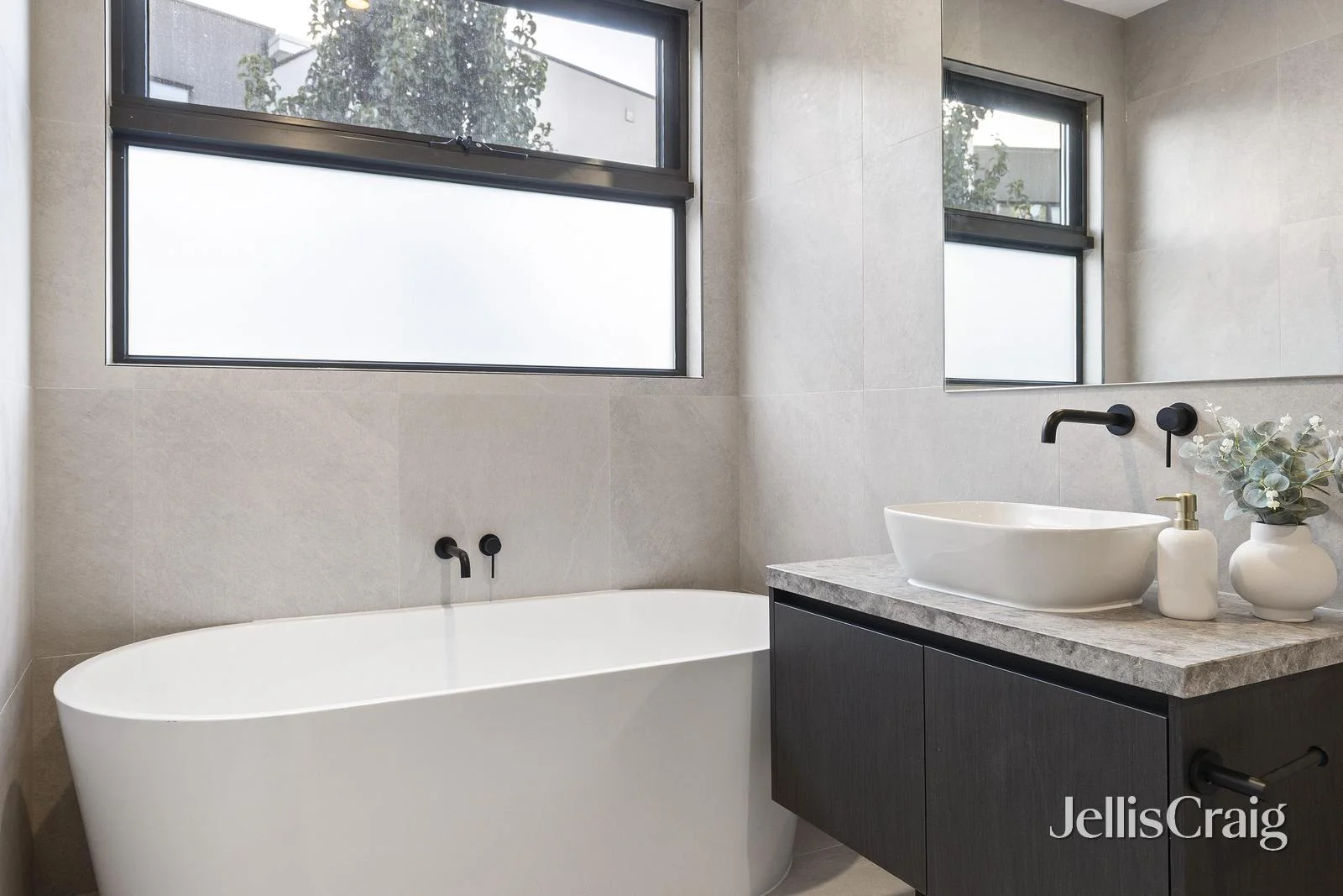 Additional image 7 of 4/3 Thiele Street, Doncaster VIC 3108