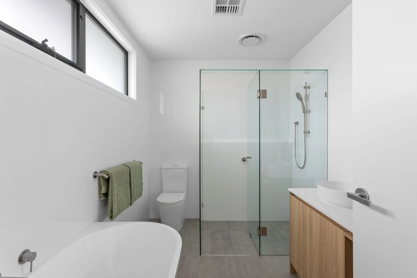 Additional image 14 of 8 Swansea Grove, Mornington VIC 3931