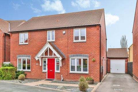 Albert Close, Hucknall, Nottingham, Nottinghamshire NG15