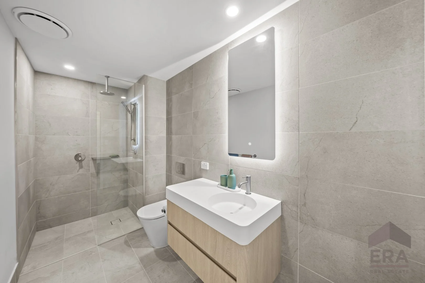 Additional image 13 of 1604/6 Sickle Avenue, Hope Island QLD 4212