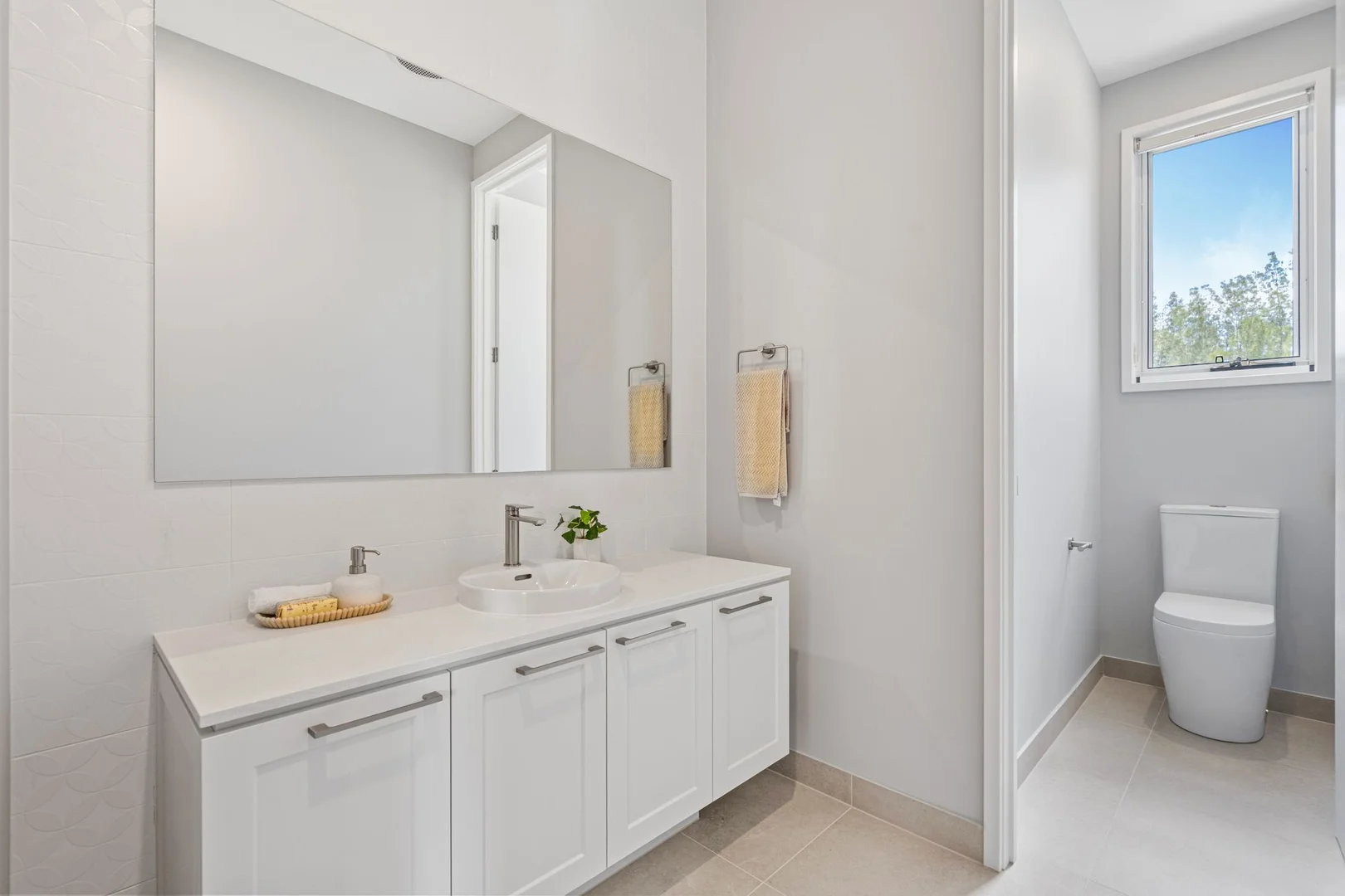 Additional image 30 of 141 Cowell Drive, Burleigh Heads QLD 4220