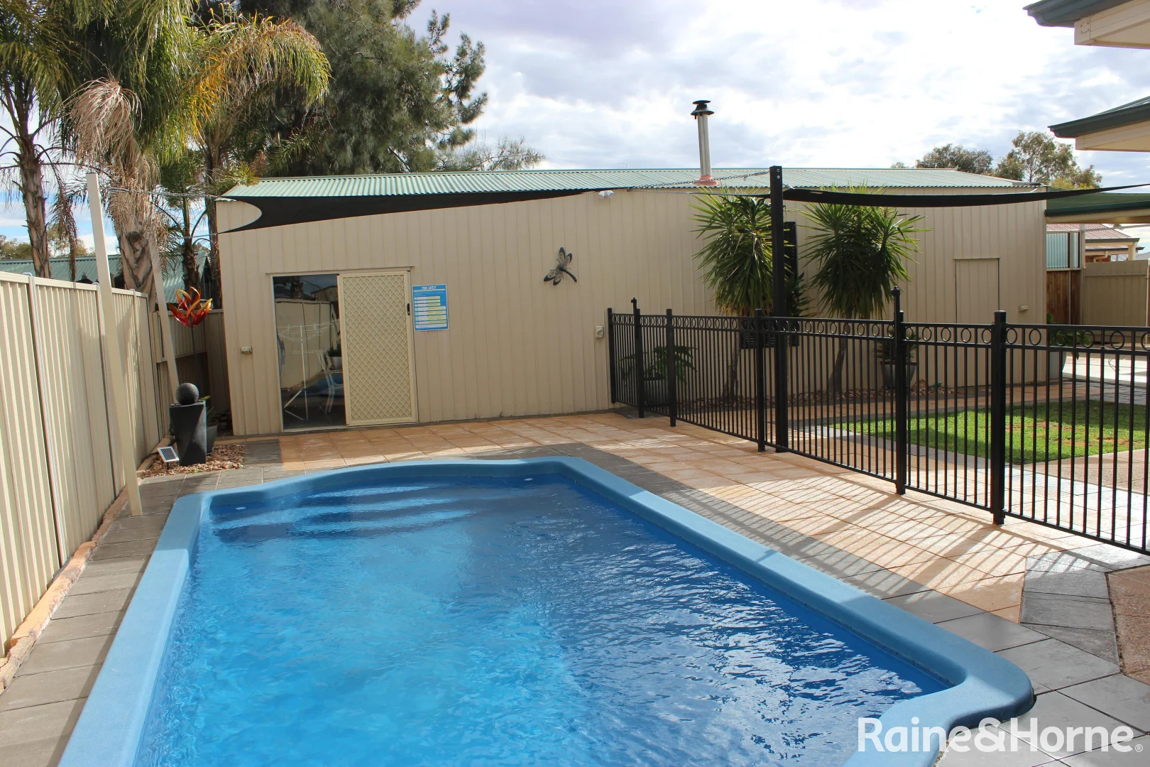 Additional image 2 of 14 Correa Crescent, Roxby Downs SA 5725