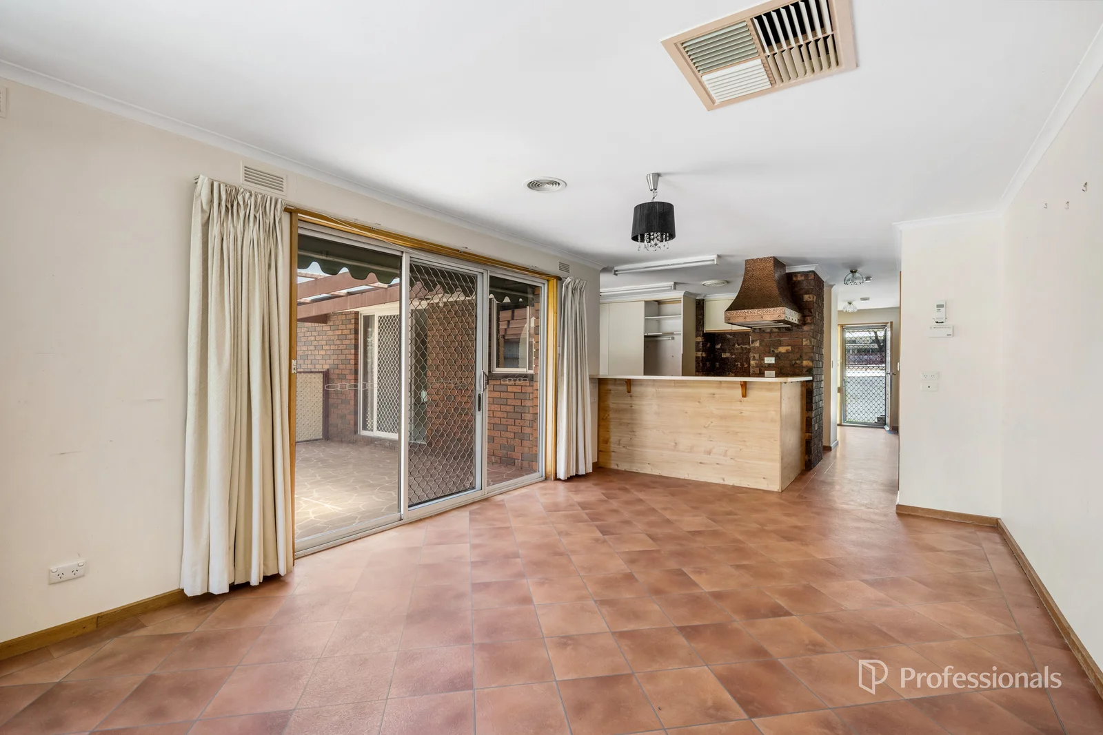 Additional image 7 of 169 Balaclava Road, Maryborough VIC 3465