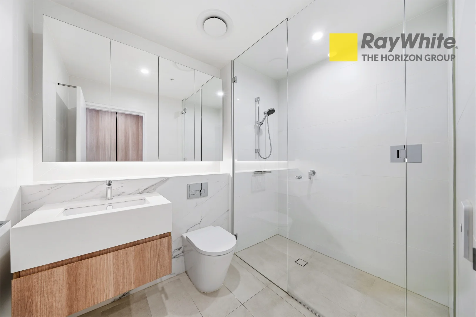 Additional image 6 of 1605/500 Pacific Highway, St Leonards NSW 2065