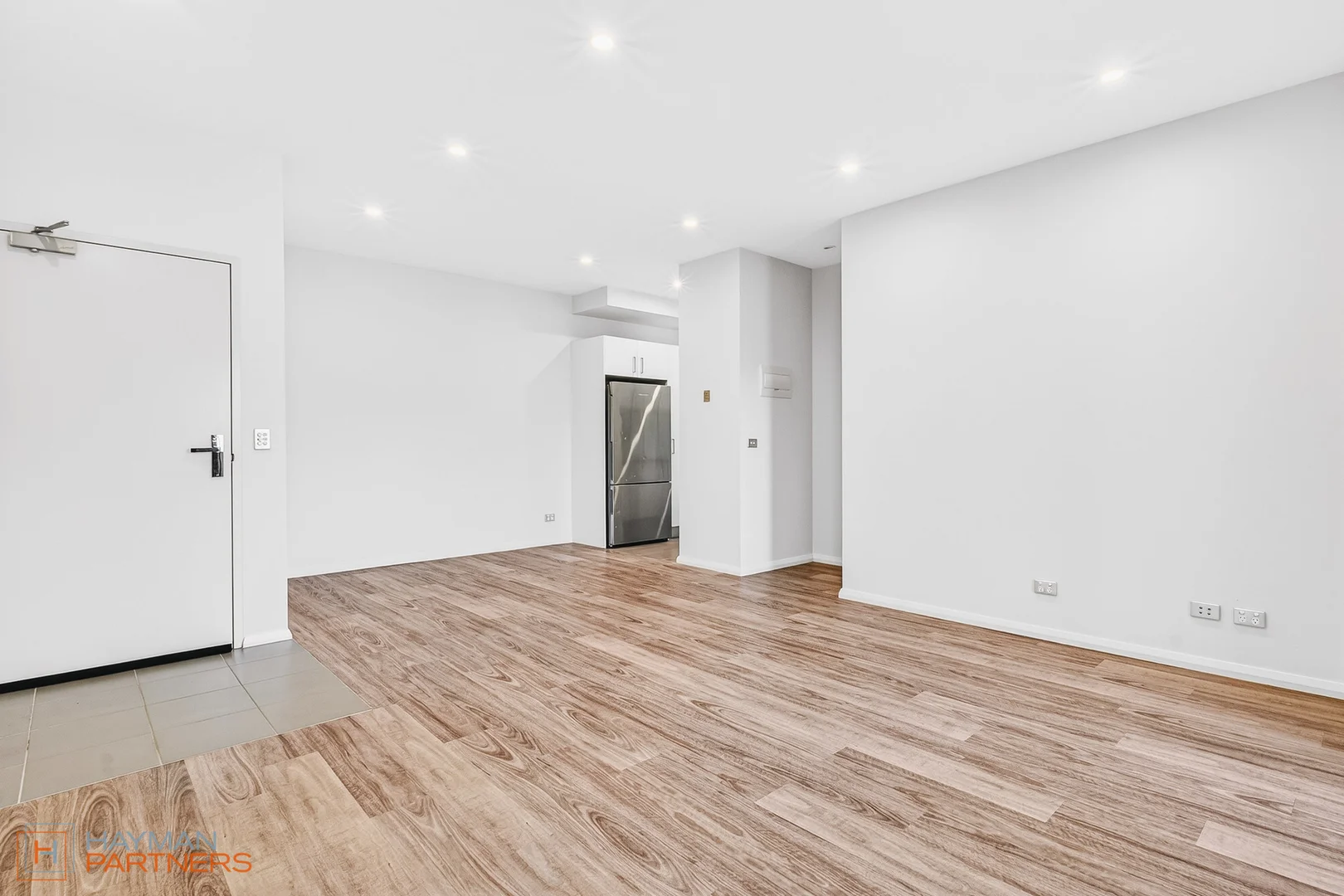 Additional image 5 of 28/29 State Circle, Deakin ACT 2600