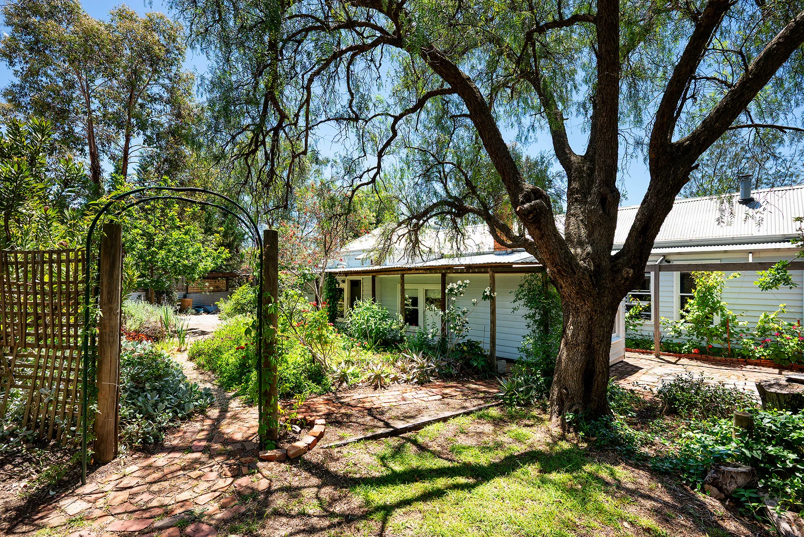 Additional image 20 of 6 Butterworth Street, Castlemaine VIC 3450