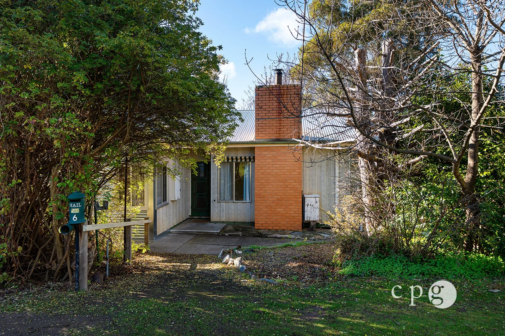 6 Chapel Street South, Maldon VIC 3463