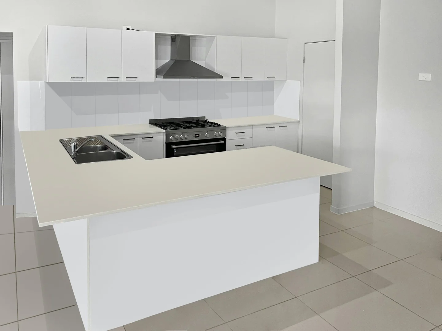 Additional image 3 of 1 Sharon Crescent, Kingaroy QLD 4610