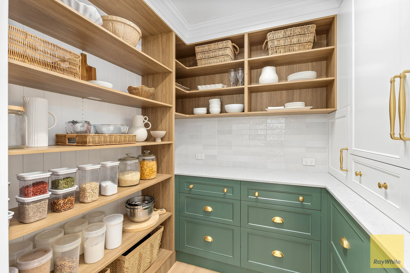 Additional image 8 of 301 Chudleigh Drive, Emerald QLD 4720