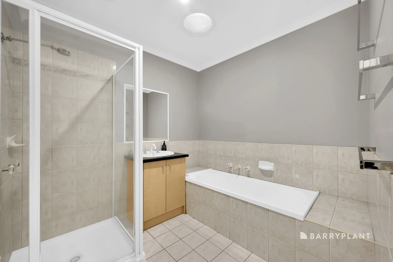 Additional image 9 of 1/4 Capri Close, South Morang VIC 3752