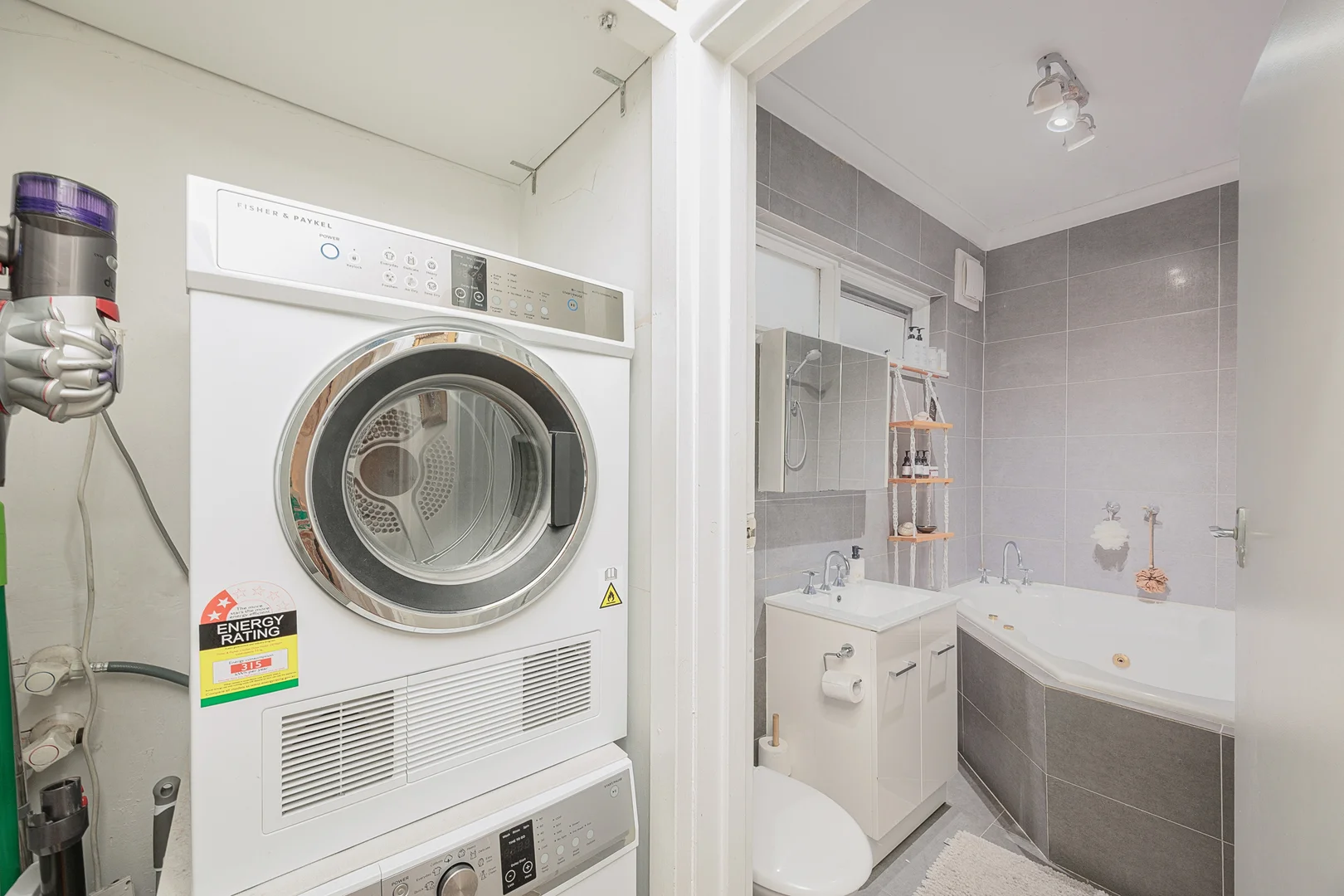 Additional image 6 of 1/25 Byron Street, Elwood VIC 3184