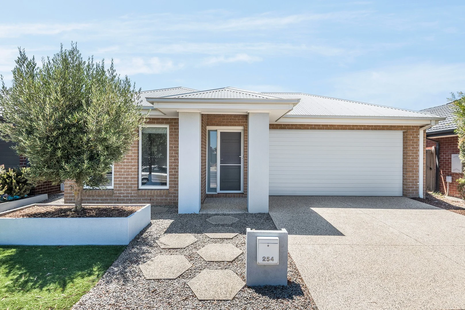 254 Warralily Boulevard, Armstrong Creek VIC 3217