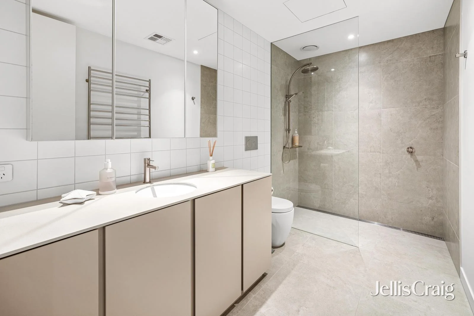 Additional image 11 of G02/201 Nepean Highway, Aspendale VIC 3195