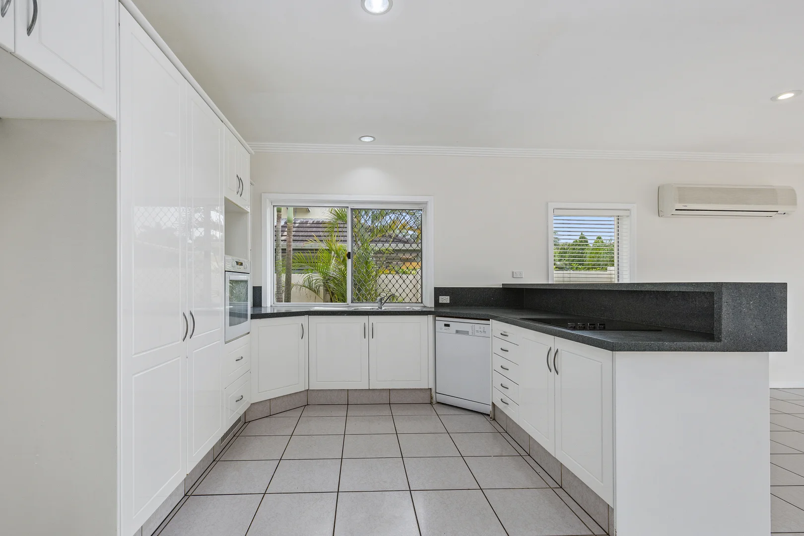Additional image 18 of 6 Key Largo, Clear Island Waters QLD 4226