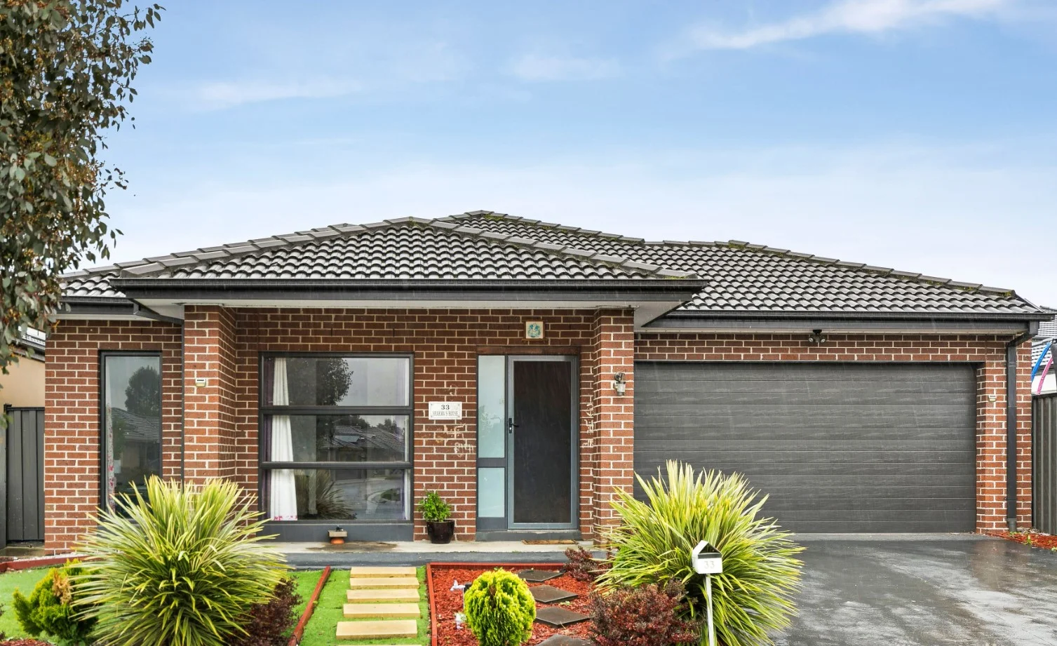33 Sustainable Drive, Craigieburn VIC 3064