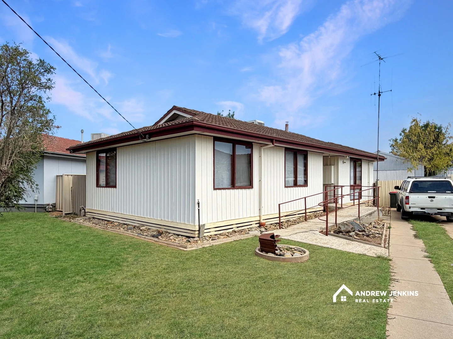 4 Acacia Street, Cobram VIC 3644